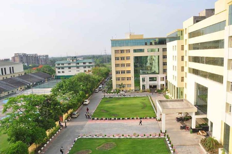 Management quota fees Heritage Institute of Technology for Direct admission